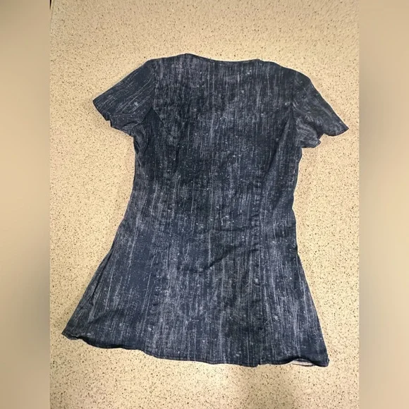 Jaanuu Scrub Set Denim Print Peplum Top Zippers Gold Details XS - Picture 15 of 16